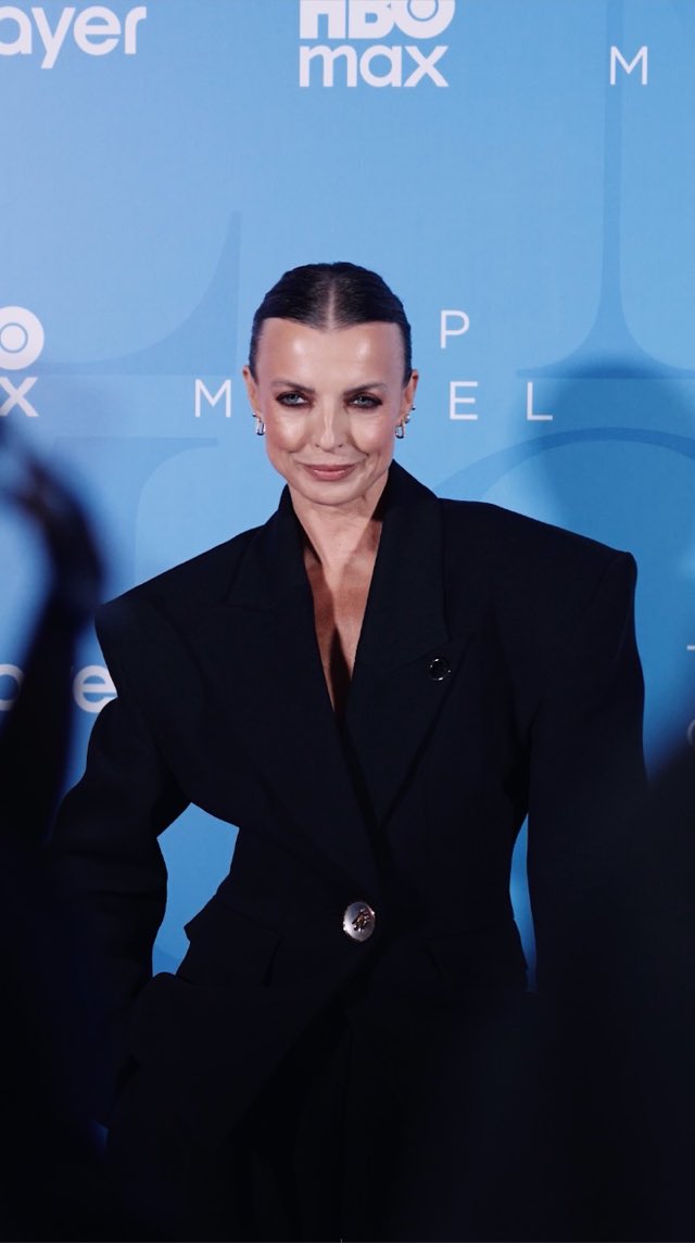 TOP MODEL